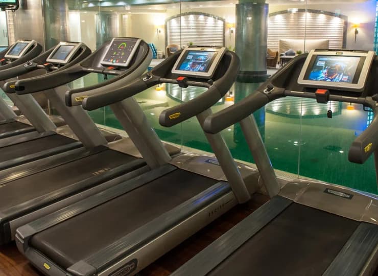 Dbający o formę mogą korzystać z centrum fitness