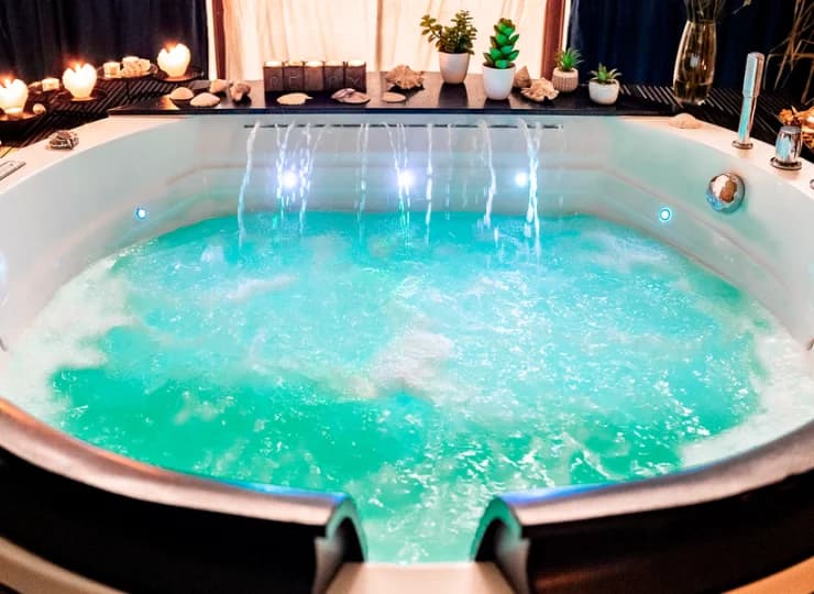 Goście mogą skorzystać też z zabiegów w strefie SPA