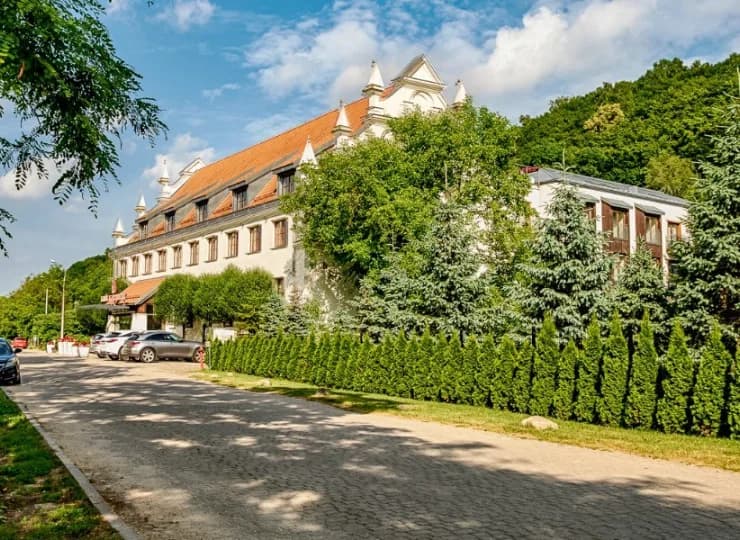 Tylko 15-minutowy spacer dzieli hotel od kazimierskiego rynku