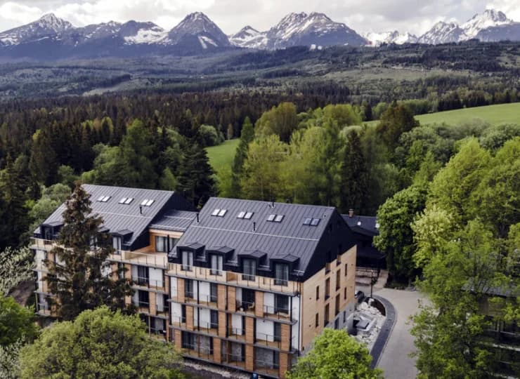 Arietes Marmont Resort jest położony w niesamowitej lokalizacji