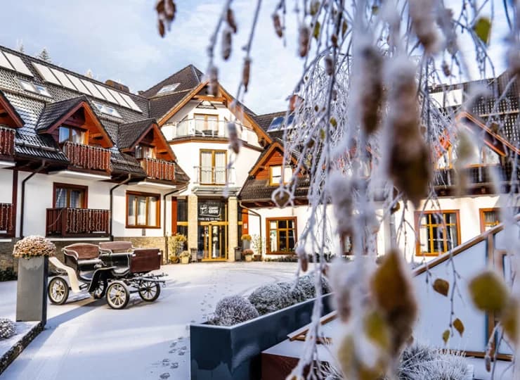 Czarny Groń Hotel**** & SPA zimą