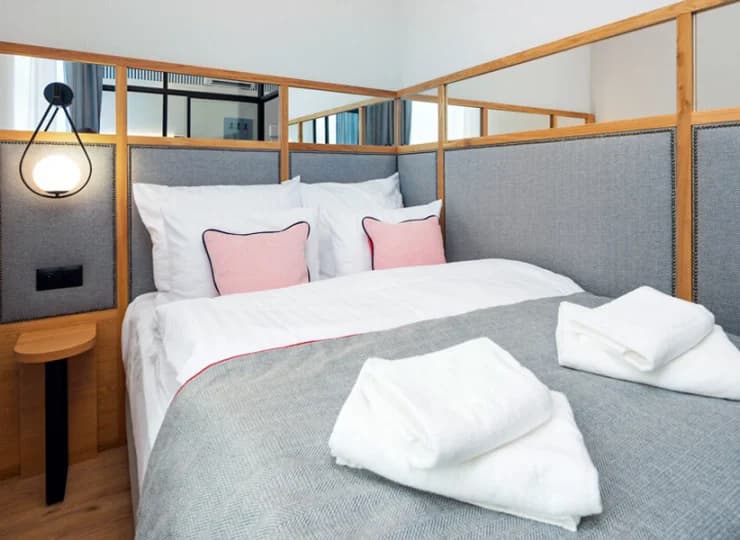 Apartament Superior Suite ma wydzieloną 2-osobową część sypialną