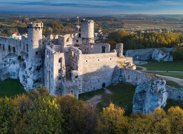 Hotel blisko Zamku Ogrodzieniec - najbardziej atrakcyjnych ruin na Jurze