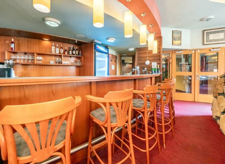 W hotelu jest także drink bar