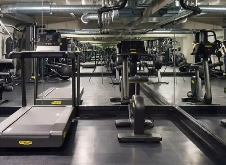 Aktywni goście mogą skorzystać z nowoczesnego centrum fitness