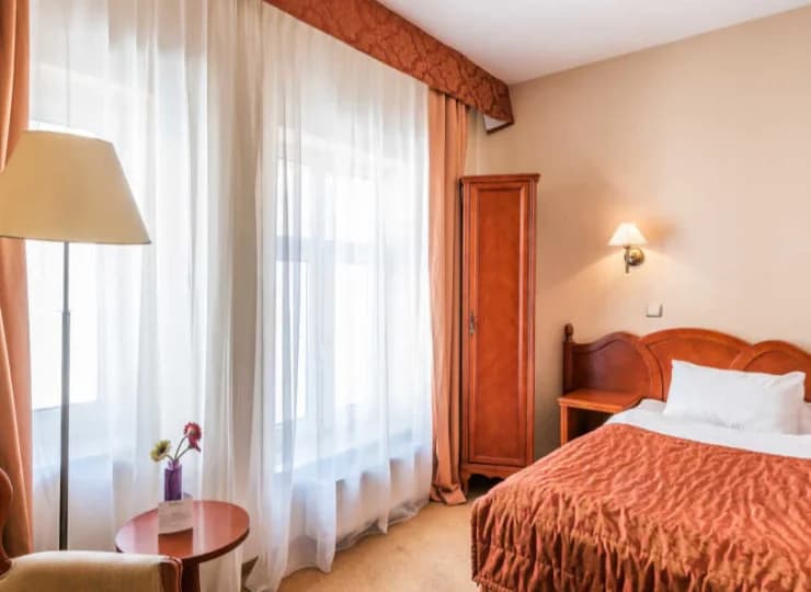 Goście mają do dyspozycji pokoje 1- i 2-osobowe