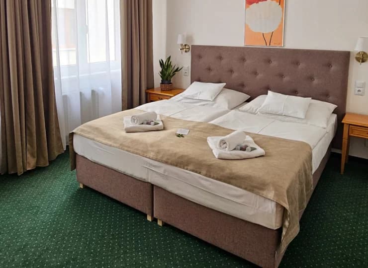 Claris to trzygwiazdkowy hotel w Pradze w dogodnej lokalizacji