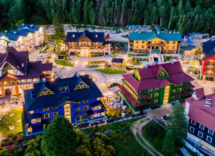 Norweska Dolina to klimatyczny kompleks położony w Szklarskiej Porębie
