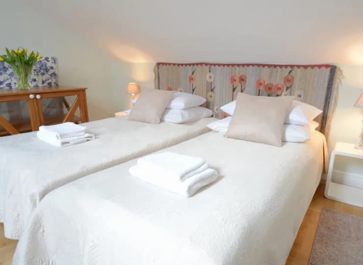 Wydzielona z salonu część sypialna w apartamencie Rodzinny Penthouse