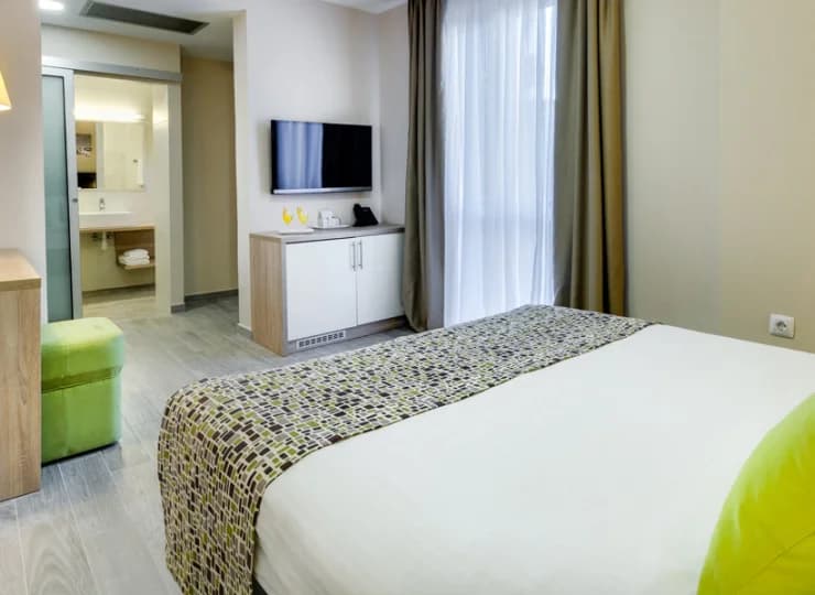 Pokoje premium mają 22 m2 powierzchni i zapewniają wygodny wypoczynek