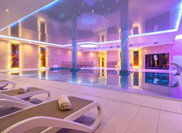 Hotel posiada też brodzik dla dzieci