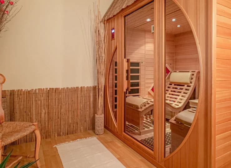 W obiekcie znajduje się sauna infrared