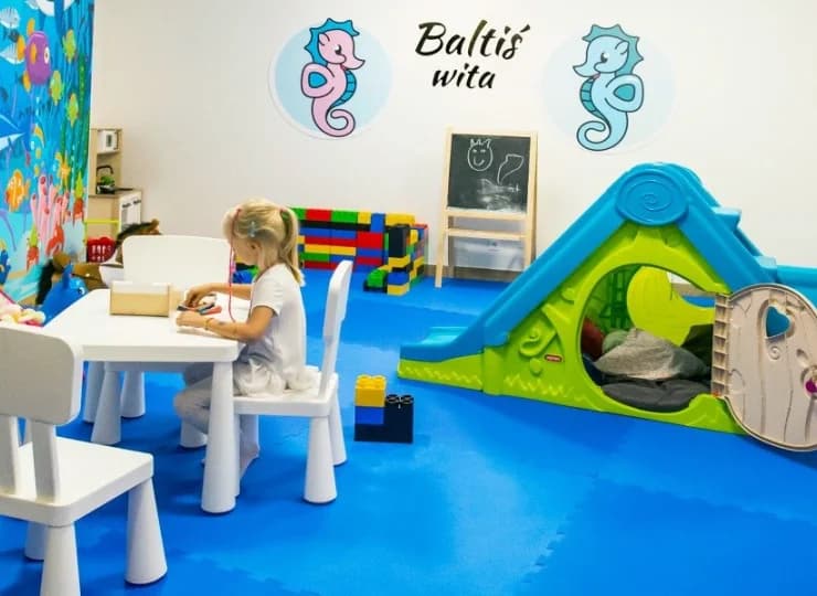 Dla dzieci przygotowano salę zabaw
