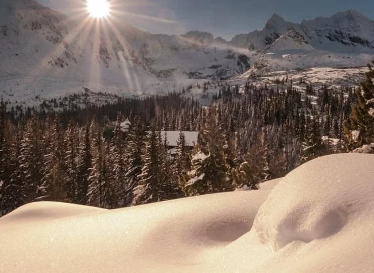 Z Białki Tatrzańskiej jest bardzo blisko w Tatry