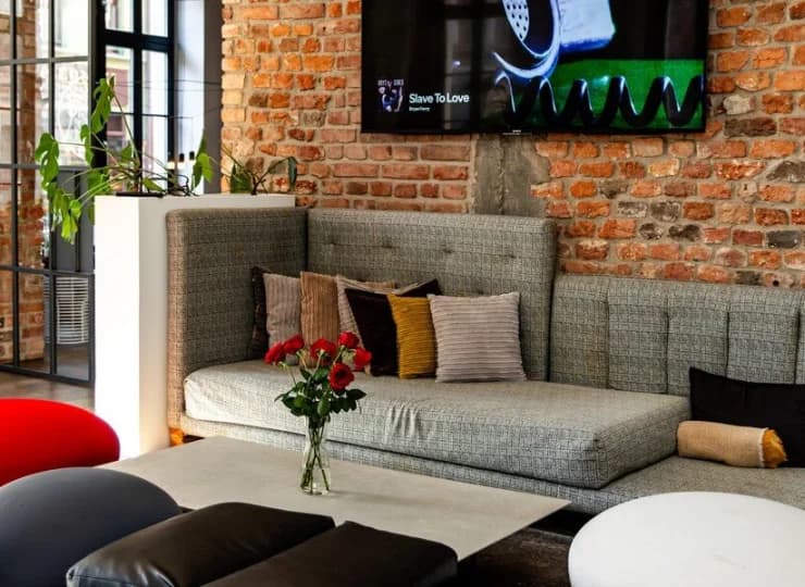 Wnętrza hotelu łączą tradycję z nowoczesnością