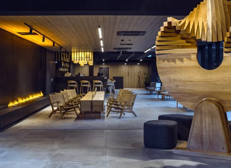 Wnętrza hotelu są niezwykle eleganckie i nowoczesne