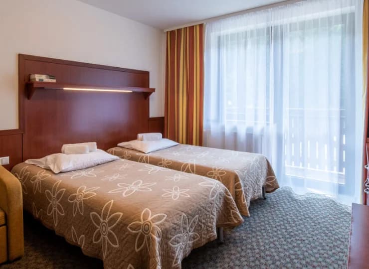 Wierchomla Ski & Spa Resort posiada wygodne pokoje z balkonami
