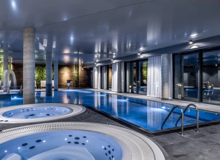 Są także dwa komfortowe jacuzzi z widokiem na przepiękną panoramę Karkonoszy