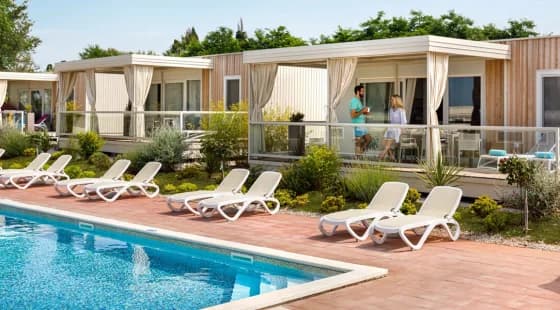Dom 4-os Amber Sea Luxury PoolView