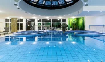 Napfeny to 3* hotel z basenami w znanym węgierskim uzdrowisku