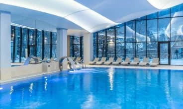 Hotel z okazałym basenem w Beskidach