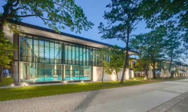 Eva Park Life & SPA jest nowoczesnym ośrodkiem położonym kilka km od Warszawy