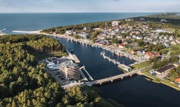 Apartamenty w Mrzeżynie nad rzeką i przystanią jachtową
