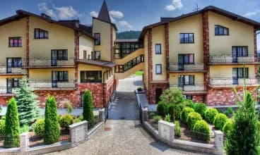 Hotel Muszyna*** jest pięknie położony w Beskidzie Sądeckim