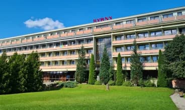 OKW Hyrny w Zakopanem pomiędzy Krupówkami i skocznią narciarską Wielka Krokiew