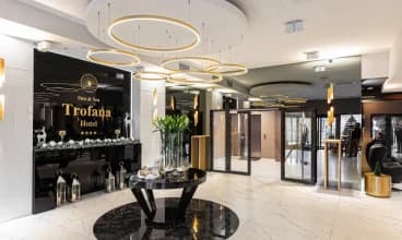 Hotel Trofana składa się z części 3* oraz nowej 4* otwartej w 2020 roku