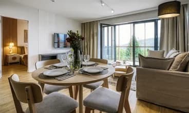 Apartamenty są czteroosobowe