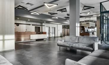 DB Hotel to 4* nowoczesny obiekt położony w centrum Wrocławia