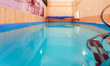 To hotel z basenem w Kołobrzegu