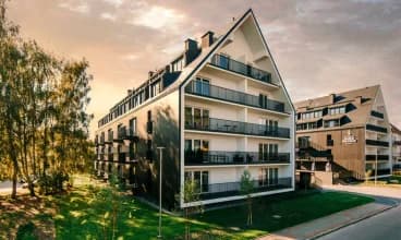 Komfortowe nadmorskie apartamenty mieszczą się na kameralnym osiedlu