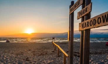 Dom Wczasowy Polonia znajduje się 50 m od plaży i 200 m od parku narodowego