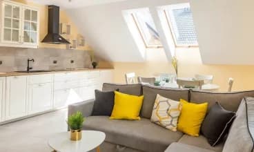 Do dyspozycji gości oddano przytulne apartamenty 4- i 6-osobowe