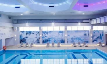 Kompleks basenowy Citi Hotel’s Warszawa-Falenty zawiera basen i sauny