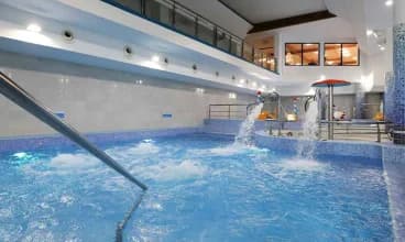 Hotel jest połączony ze strefą basenową Aqua Ostróda