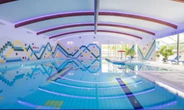 Hotel Medical Spa Unitral to nadmorski komfort z basenem w standardzie 5*