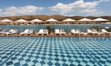 Brown Beach House Croatia & SPA to butikowy hotel nad Adriatykiem w Dalmacji
