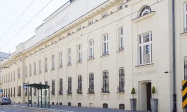 Hotel urządzono w dawnej fabryce wełny w centrum Łodzi