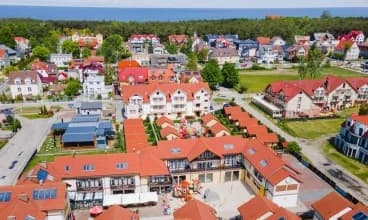 Kompleks wypoczynkowy Arena Słońca jest położony kilkaset m od plaży