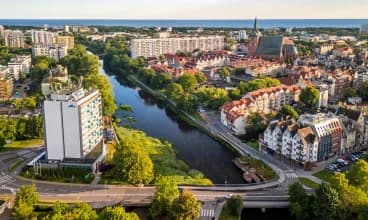 Aparthotel Nad Parsętą leży na rzeką Parsęta, nieopodal centrum miasta i Bałtyku