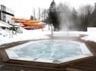 Hotel ma 2 zewnętrzne jacuzzi