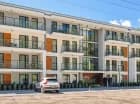 Większość apartamentów posiada przypisane miejsce parkingowe