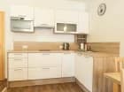 W apartamencie 2+1 standard jest aneks kuchenny