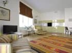 Apartament Superior posiada aneks kuchenny z częścią wypoczynkową