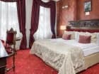 Pokoje typu deluxe oferują widok na poznańską kolegiatę