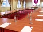 W hotelu przygotowano multimedialne sale konferencyjne