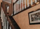 Apartament junior jest dwupoziomowy